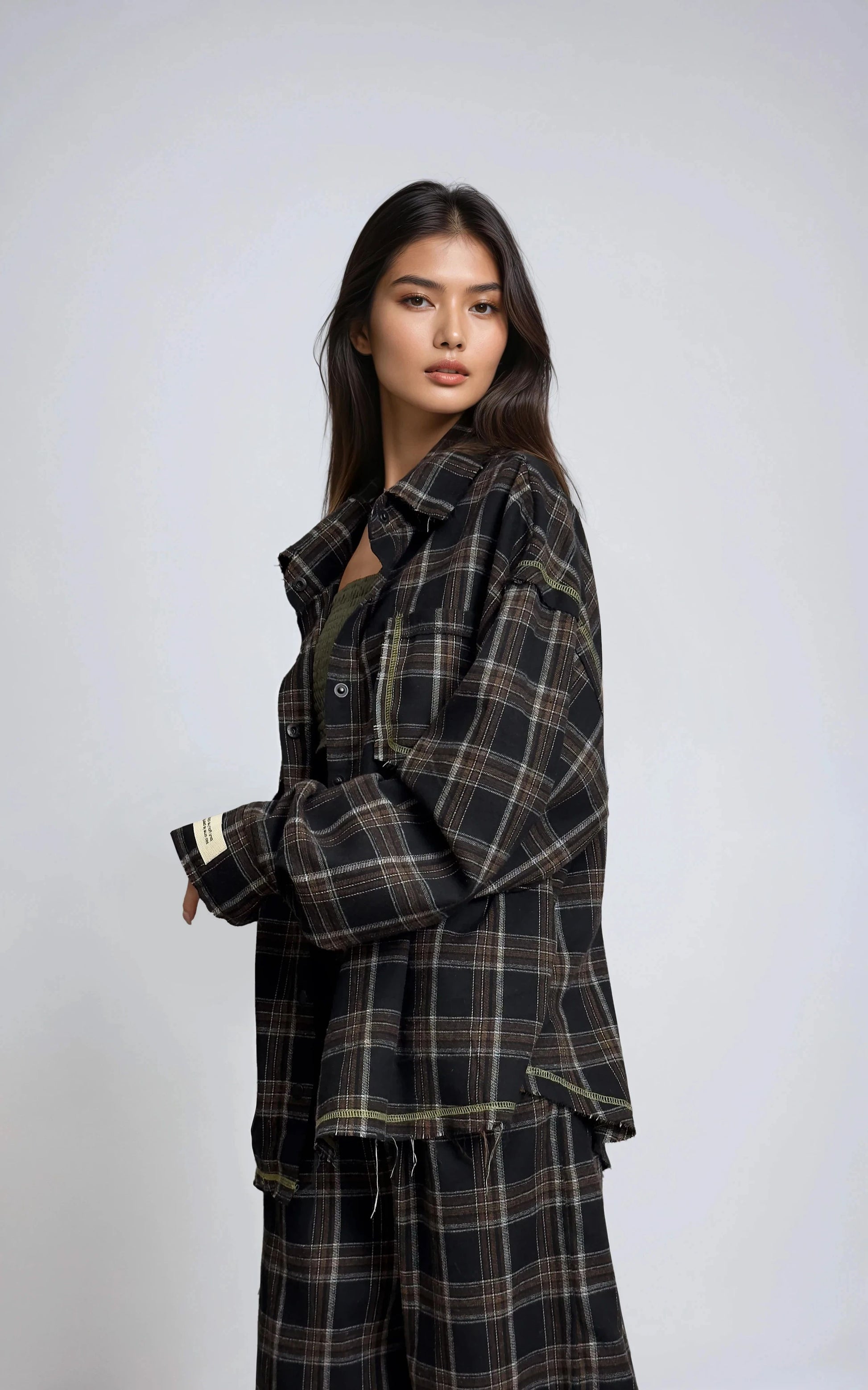 Костюм oversize SENSE EARTH — повний образ, фланель у чорну клітинку, MOXY
